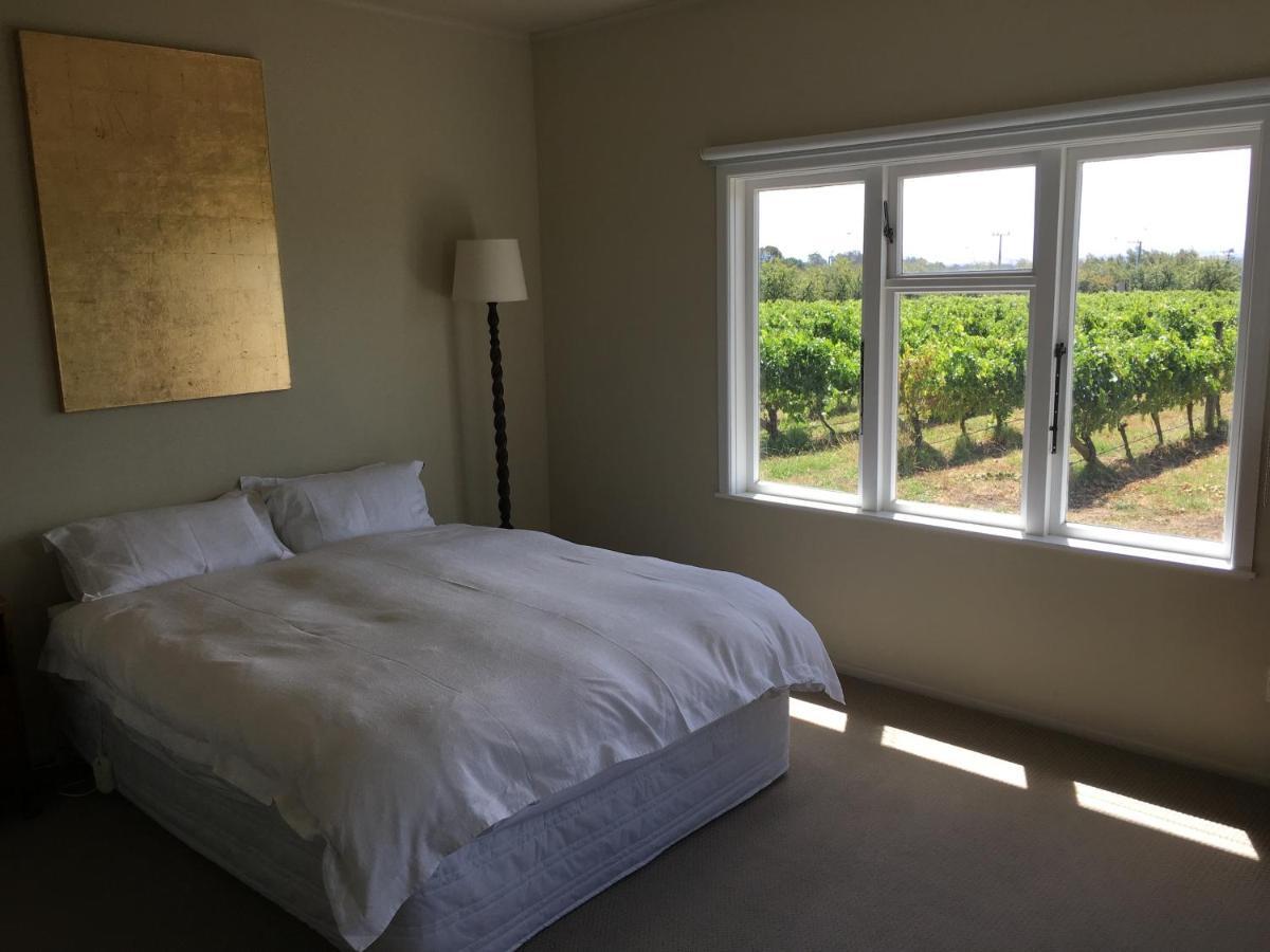 Tuki Vineyard Cottage Havelock North Bagian luar foto